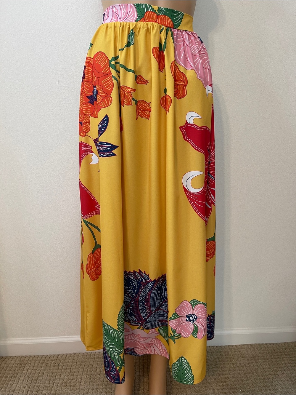 NWOT Vibrant Floral Maxi Skirt with Pockets - Picture 7 of 16